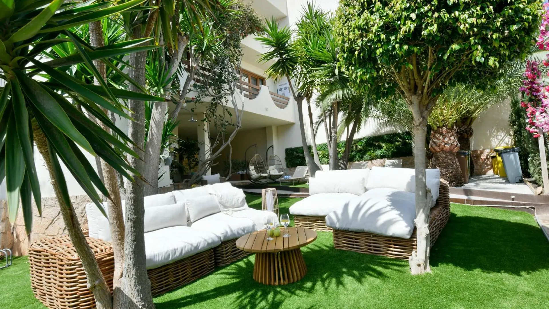 Apartamentos Estanques Colonia de Sant Jordi Spain