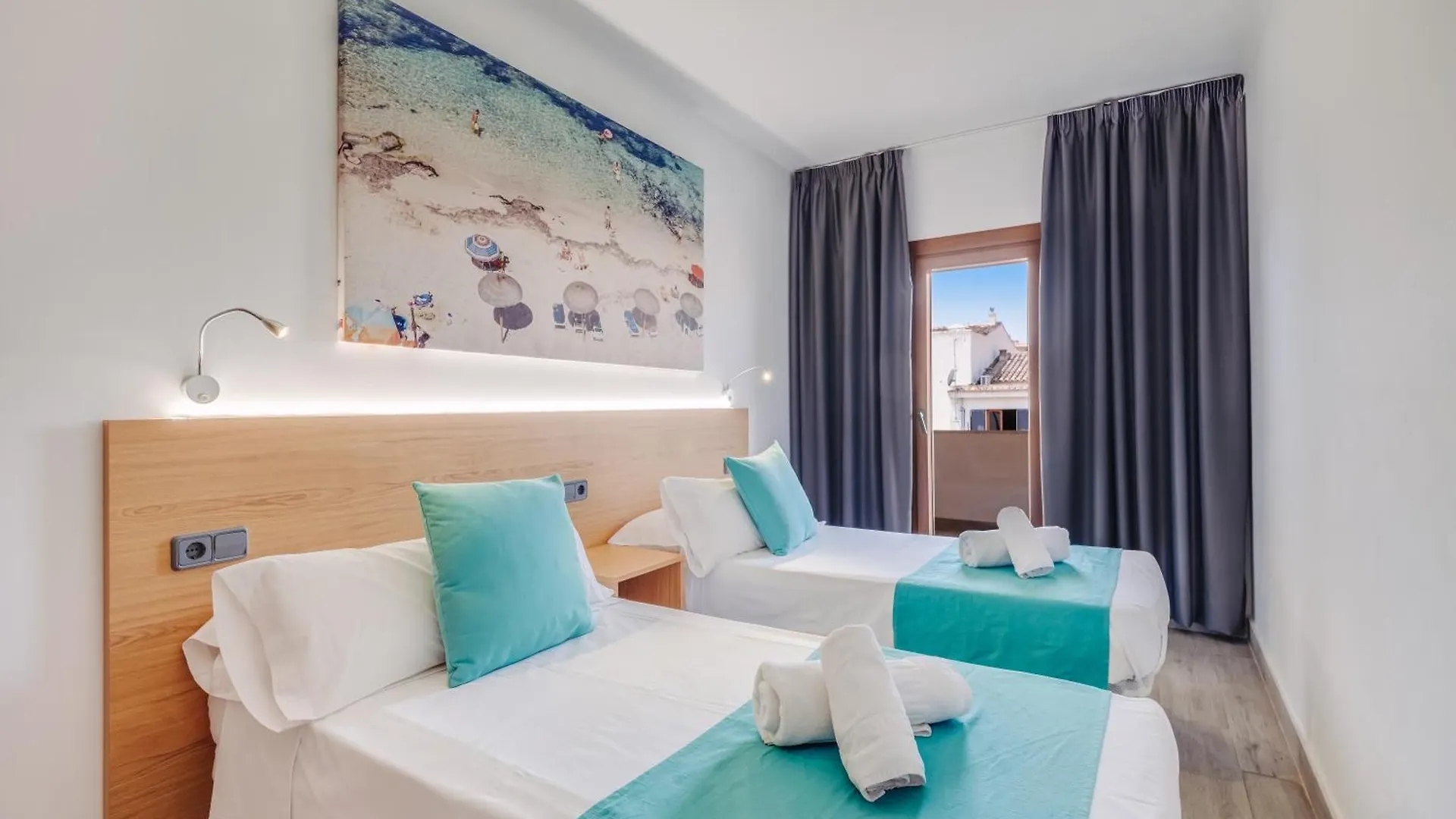 Apartamentos Estanques Colonia de Sant Jordi Spain